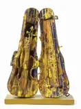 Arman, Rich, 1990, acrylic on violino and custodia