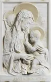 Alceo Dossena, Madonna col Bambino e San Giovannino, 1930, Altorilievo in marmo