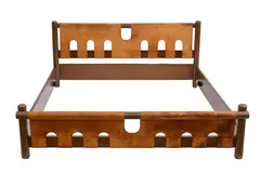 Yrjö Ilmari Tapiovaara, Walnut and leather bed frame, Produced for La Permanente Mobili