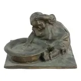 Michele Vedani, Little girl with plate, sculpture in volume, in dark patina bronze