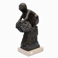The octopus fisherman by Achille D’Orsi, bronze sculpture, offered Oct 2023