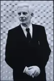 Maria Mulas, Enrico Castellani, 1986, Sul verso: firma