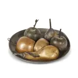 Alik Cavaliere, Piatto con mele e pere, bronze diam.