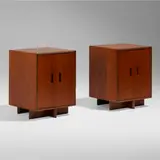 Frank Lloyd Wright, Cabinets model 2003, pair