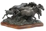Veryl Goodnight, Five Galloping Horses