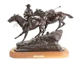 Earle Heikka, Pursued, bronze