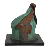 José Silva, ESPÍRITU DE ÁGUILA, Bronce patinado en color verde y marrón; base de mármol negro