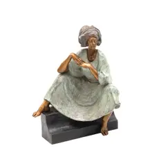Victor Gutierrez, Mestiza, Escultura en bronce patinado
