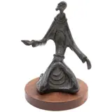 Untitled by Ramiz Barquet, Escultura en bronce en base de madera, offered Dec 2022