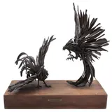 Pedro Cervantes, Untitled, Escultura en hierro forjado en base de madera