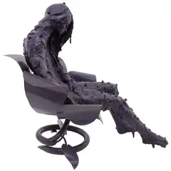 Inocuidad by Celeste Bejarano, 2018, Escultura en resina y metal, offered Jun 2022