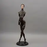 Lucrecia Ramos, SIGLO XX, Escultura en bronce 11/12