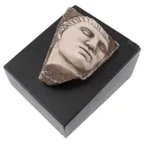 Luis Ortiz Monasterio, Untitled, Escultura en alabastro en base de mármol