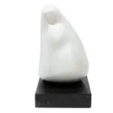 Pablo Huerta Luna, Untitled, Escultura en alabastro con base de mármol negro