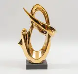 Anónimo, Siglo XX, Escultura abstracta en cerámica con esmalte dorado