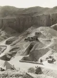 Harry Burton, Untitled, photograph of the excavation of king tut's tomb