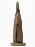 Cardinale con cartella by Giacomo Manzù, 2000, scultura in bronze, offered May 2016
