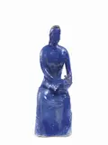Giorgio Rossi, Donna seduta con mazzolino di fiori, 1930, Scultura in terracotta smaltata