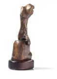 Seated figure on log by Henry Moore, 1982, scultura in bronze, offered Nov 2013