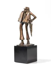 Uomo con ombrello by Kurt Metzler, scultura in bronze a patina bruna, offered Nov 2013