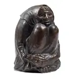 Frierende Alte by Ernst Barlach, 1939, scultura in bronze a patina scura, offered Nov 2013