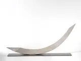 Mauro Staccioli, Mezzaluna, 1988, Scultura in ferro e cemento