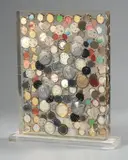 Arman, Senza titolo, 2003, Inclusione di orologi in resina