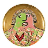 Enrico Baj, Milano 1924 - Varese 2003 / L'ultimo dei Generali, Smalto e collage di passamaneria su piatto in ceramica
