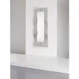 A Mirror By L. Burchiellaro, Senza titolo