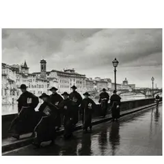 Alfred Eisenstaedt, Monks Hurrying Along the River Arno, Florence, 1935, Gelatin silver print
