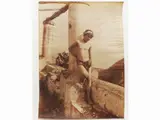 Gaetano D'Agata, Giovane Siciliano e colonna, 1920 circa, 1883, vintage albumen print