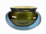 Archimede Seguso, A Flavio Poli per Seguso Vetri d'Arte oval vase in three coloured glass