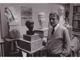 Hervé Gloaguen, Paris, la Cité Fleurie 1977, lots of