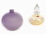 Two Small Glass Vases by Archimede Seguso, entrambi di forma globulare, offered Oct 2019