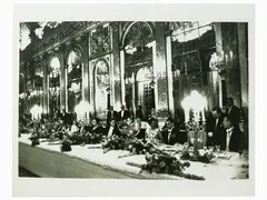 Dinner at Versailles e John Kennedy during a meeting, 1961 by Cornell Capa, 1918, lot of two vintage gelatin silver prints, offered Jun 2019