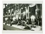 Cornell Capa, Dinner at Versailles e John Kennedy during a meeting, 1961