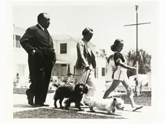 Peter Stackpole, Alfred Hitchcock with family and dogs, 1913, vintage gelatin silver print on baryta paper
