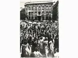 Giancarlo De Bellis, Manifestazione femminista per l'aborto davanti alla sede della DC 1974, 1941, vintage gelatin silver print