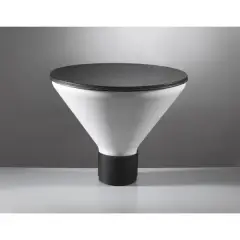 Untitled by Vittorio Gregotti, «FIGURA» TABLE LAMP, offered Jul 2023