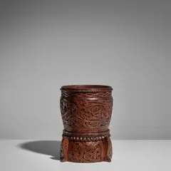 Lars Kinsarvik, Vase