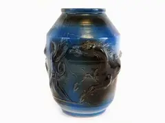 Glazed Terracotta Vase by Eliseo Salino, 1914, smaltata nei toni del blu e del marrone, offered Nov 2017