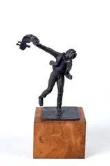 Figura by Vincenzo Gaetaniello, Siglato alla base "V.G.", offered Feb 2020