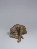 Georg Kolbe, Niedergebeugte, 1932, Bronze mit goldbrauner Patina