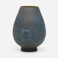 Early vase by Edwin and Mary Scheier, c. 1955, glazed stoneware, sold Nov 2022