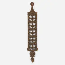 Solon Spencer Beman, Staircase baluster spacer panel from the Pabst Building, Milwaukee, c. 1891, cast iron