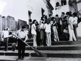 Lo spazzino 1975 by Aldo Bonasia, 1949, vintage gelatin-silver print on baryta paper, offered Jun 2017