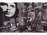 Mark Marian Schmidt, Studente polacco nella sua camera 1978, vintage gelatin-silver print on baryta paper