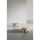 A Pair Of Italian Ottomans, Senza titolo