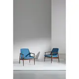 Senza titolo by A Pair Of Italian Armchairs, offered Jun 2022