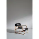 Senza titolo by An Armchair By Alvar Aalto, offered Jun 2022
